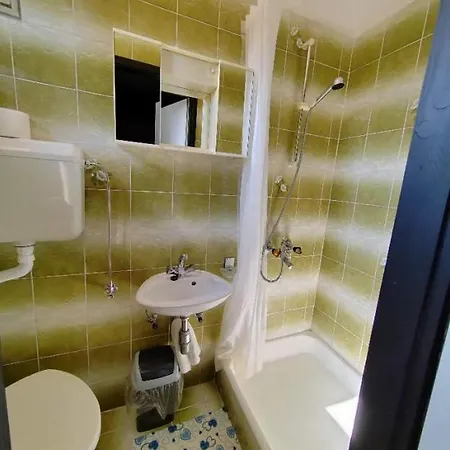 With Parking Space Mundanije, Rab - 23299 Appartamento