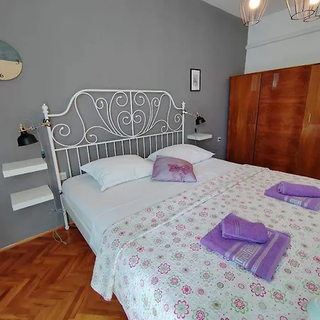 Appartamento With Parking Space Mundanije, Rab - 23299