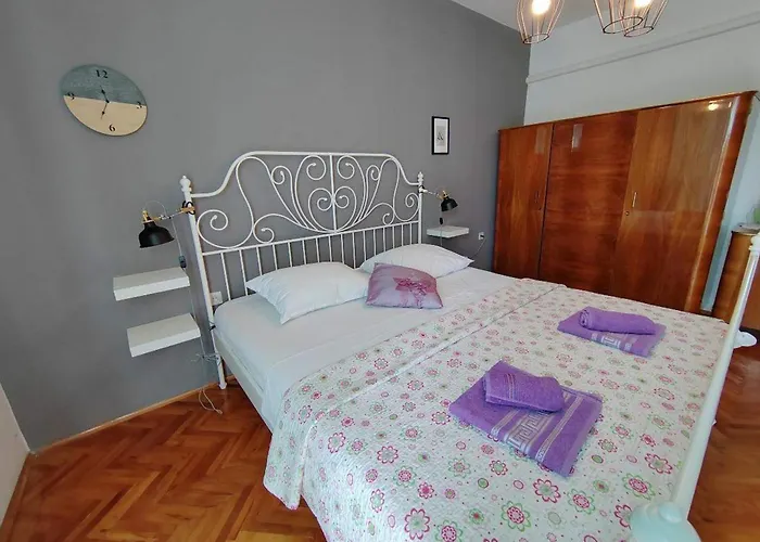 Appartamento With Parking Space Mundanije, Rab - 23299